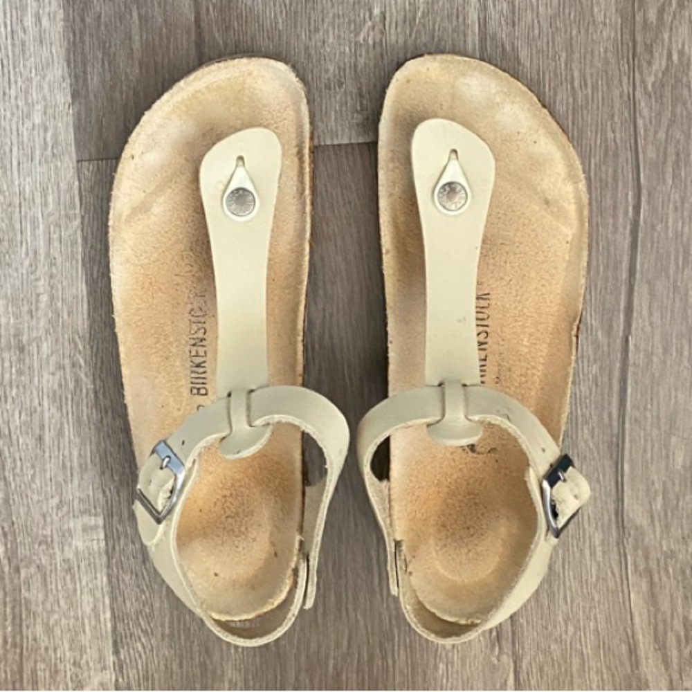 Birkenstock Women's Cream Sandals